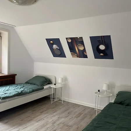 Moderne Naehe Hamburg, Mit Gemeinschaftsbad & Kueche *