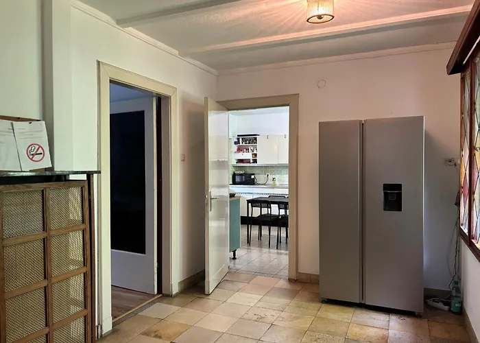 Moderne Naehe Hamburg, Mit Gemeinschaftsbad & Kueche Vandrerhjem